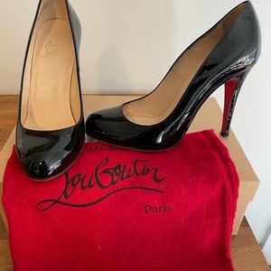Christian Louboutin black patent leather pumps size 36.5